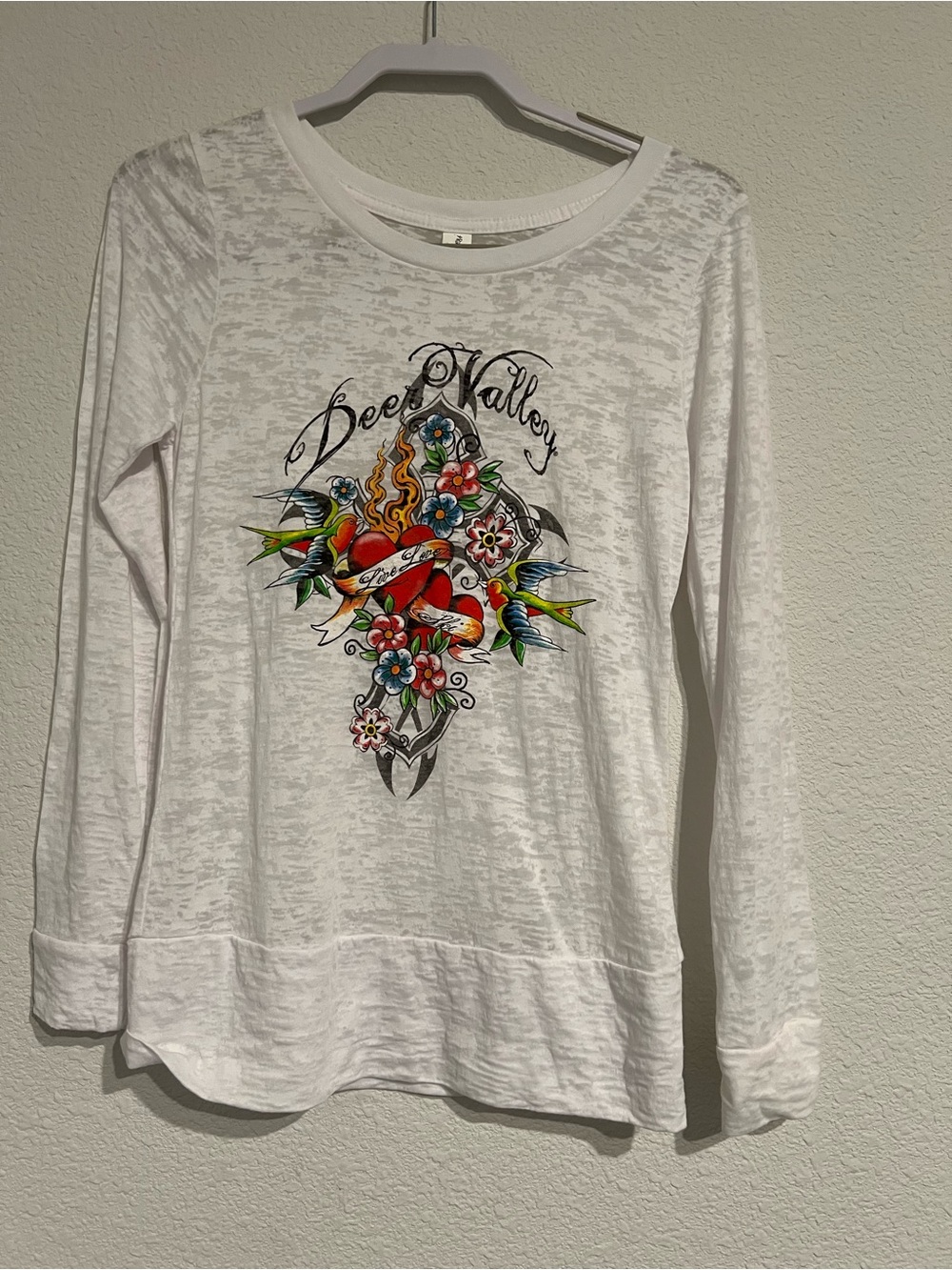 Blue 84 White Long-Sleeve Tee with Colorful Heart & Floral Graphic